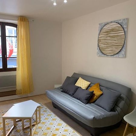 Aubenas : Beau Studio, Proche Du Chateau Exterior foto